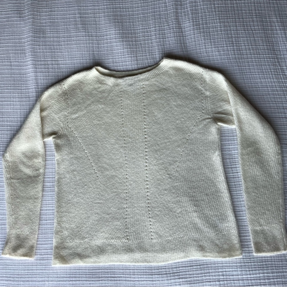 Banana Republic Women’s Small Sweater